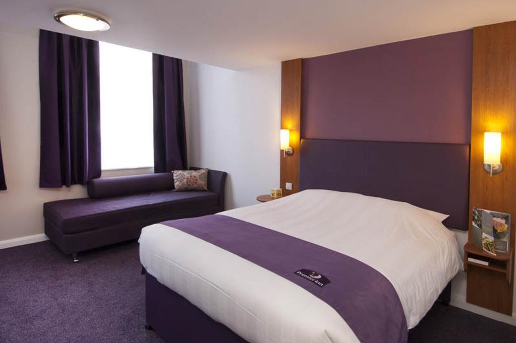 Premier Inn Norwich - Broadlands Park Thorpe St Andrew المظهر الخارجي الصورة