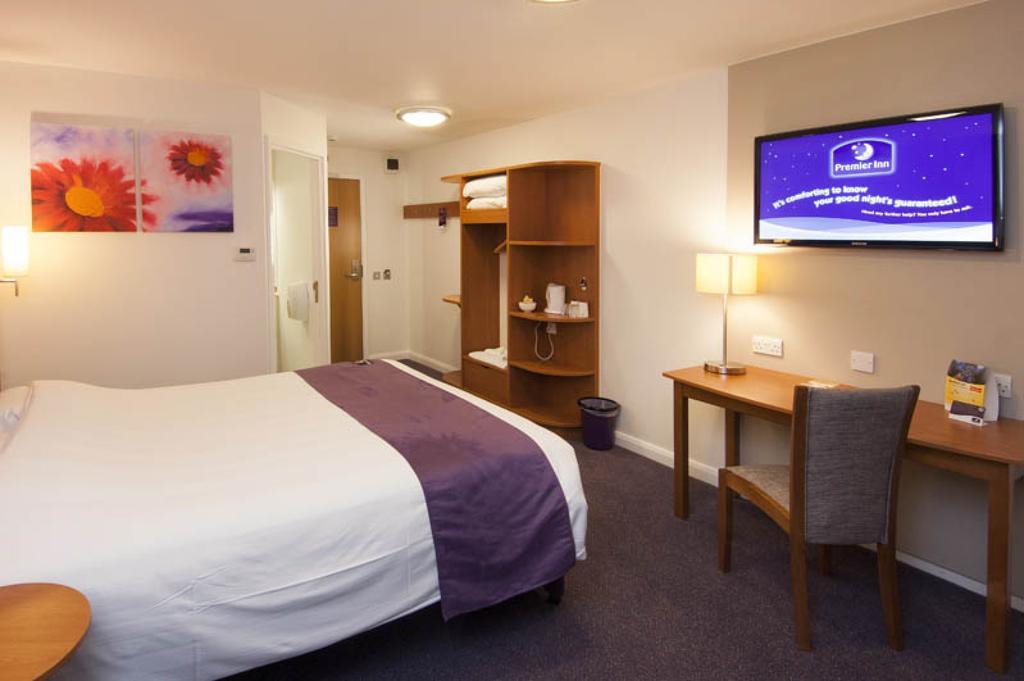 Premier Inn Norwich - Broadlands Park Thorpe St Andrew المظهر الخارجي الصورة
