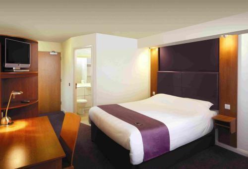 Premier Inn Norwich - Broadlands Park Thorpe St Andrew الغرفة الصورة
